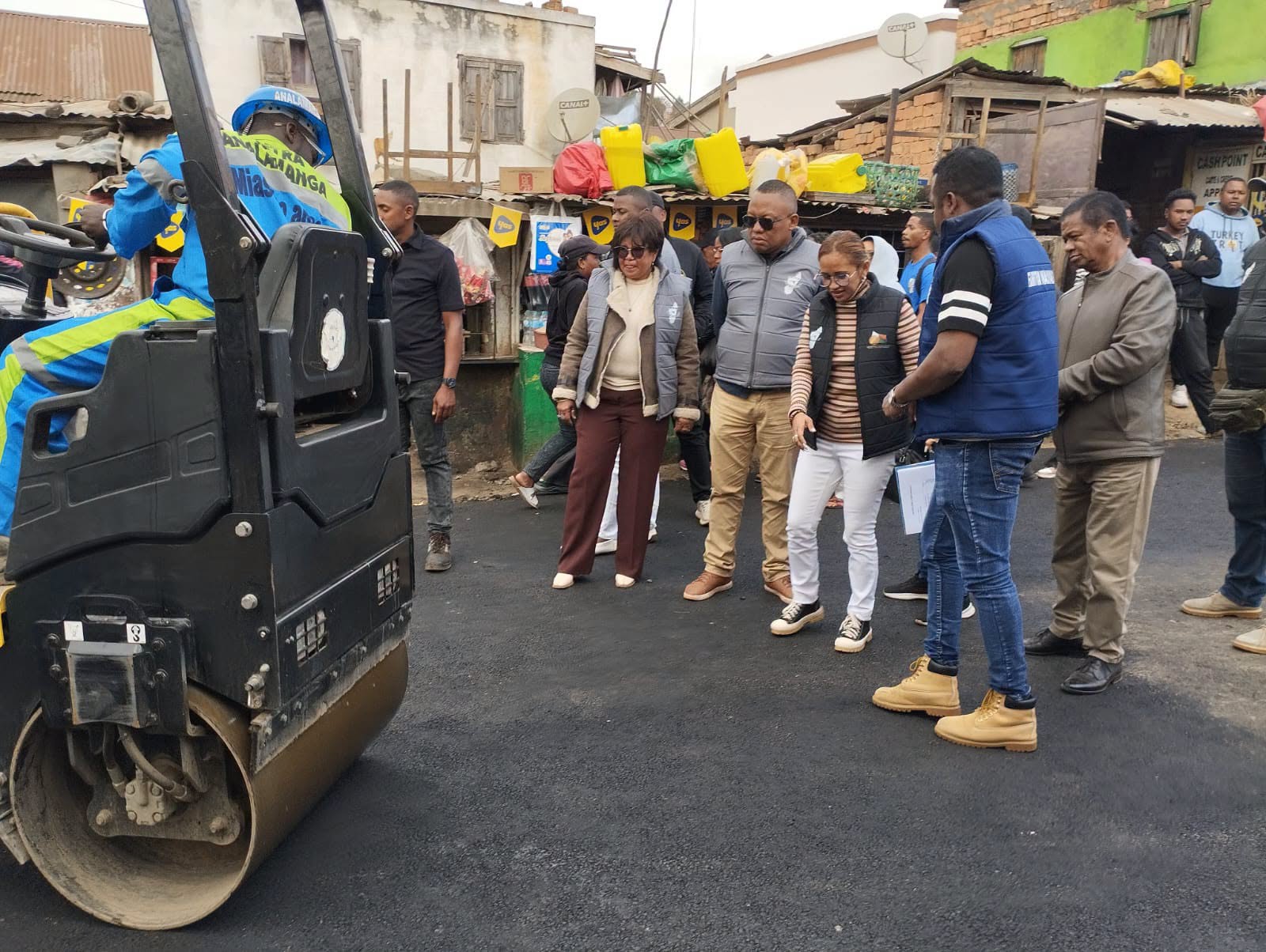 𝗔𝗡𝗗𝗥𝗔𝗡𝗢𝗠𝗘𝗡𝗔 - 𝗕𝗢𝗥𝗜𝗕𝗢𝗥𝗜𝗡𝗧𝗔𝗡𝗬 𝗙𝗔𝗛𝗘𝗡𝗜𝗡𝗔, 𝗔𝗡𝗧𝗔𝗡𝗔𝗡𝗔𝗥𝗜𝗩𝗢 𝗥𝗘𝗡𝗜𝗩𝗢𝗛𝗜𝗧𝗥𝗔